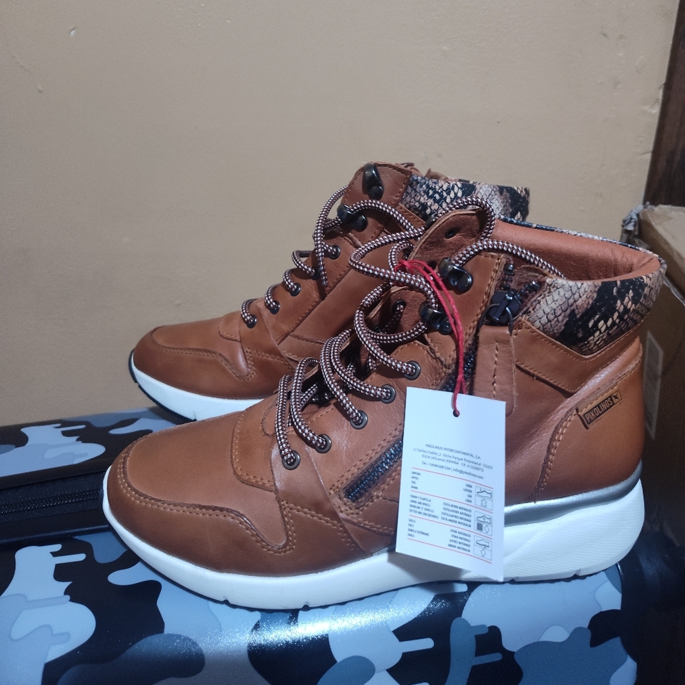 Pikolinos Sneakers